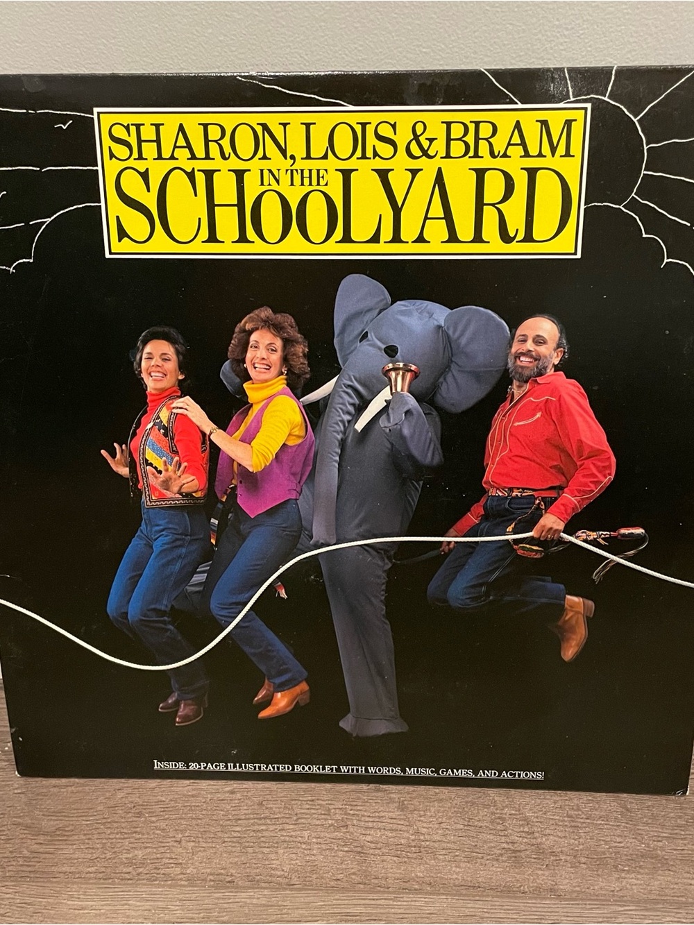 Sharon Lois and Bram In the schoolyard, 1981 vinyl record